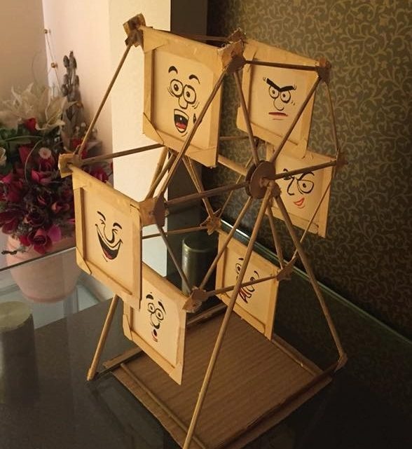 DIY Photo Display Frame With Bamboo and Ice Cream Sticks